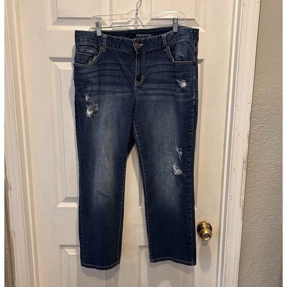 Maurice's Mid Rise Medium Wash Cropped Jeans Pants‎ Size 16/33 Distressed - Picture 1 of 8